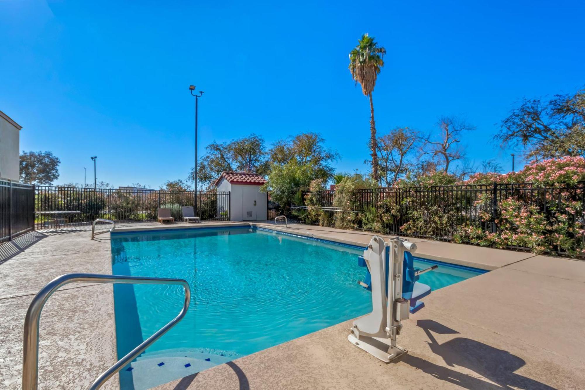 Red Roof Inn Phoenix North - I-17 At Bell Rd Luaran gambar
